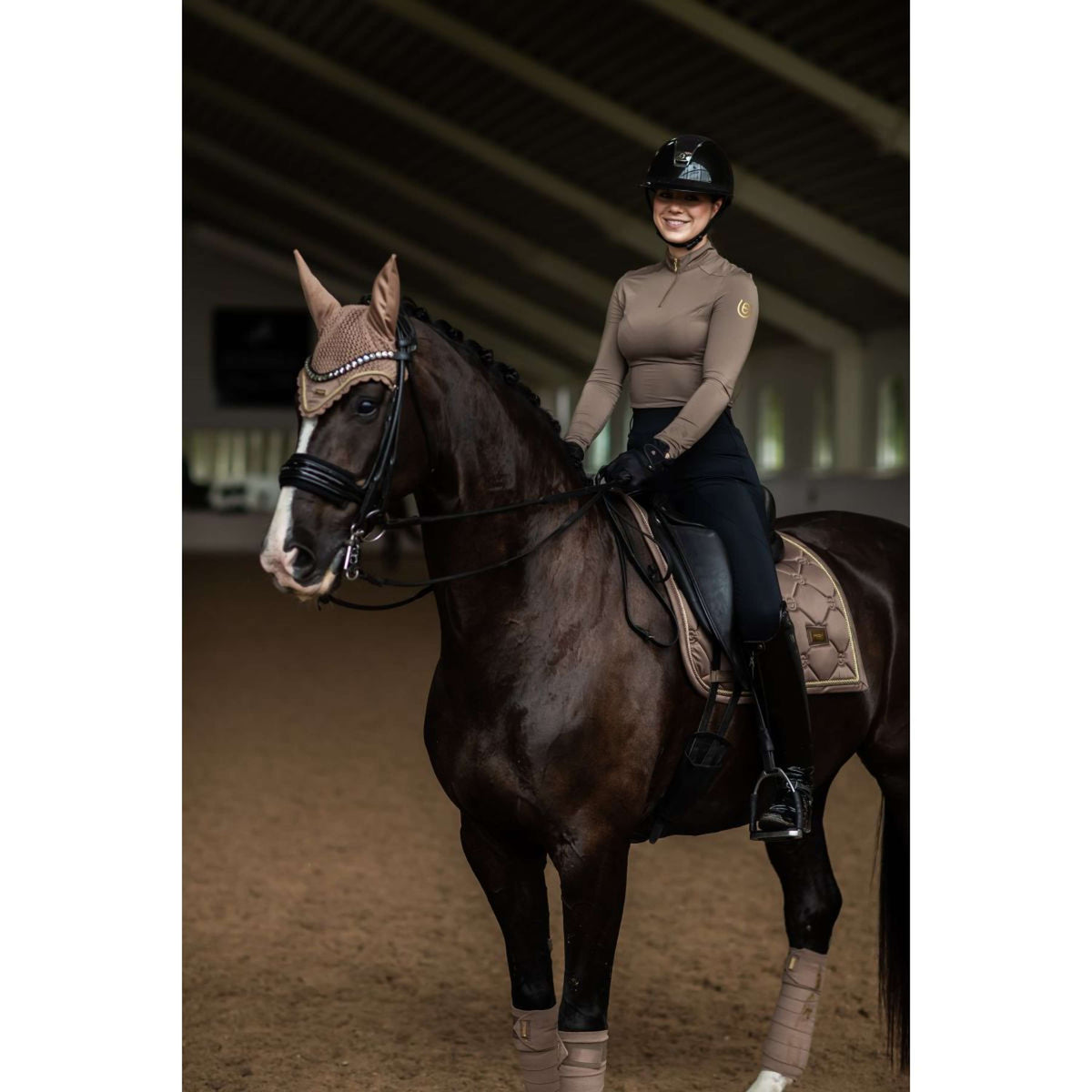 Equestrian Stockholm Zadeldekje Dressuur Champagne