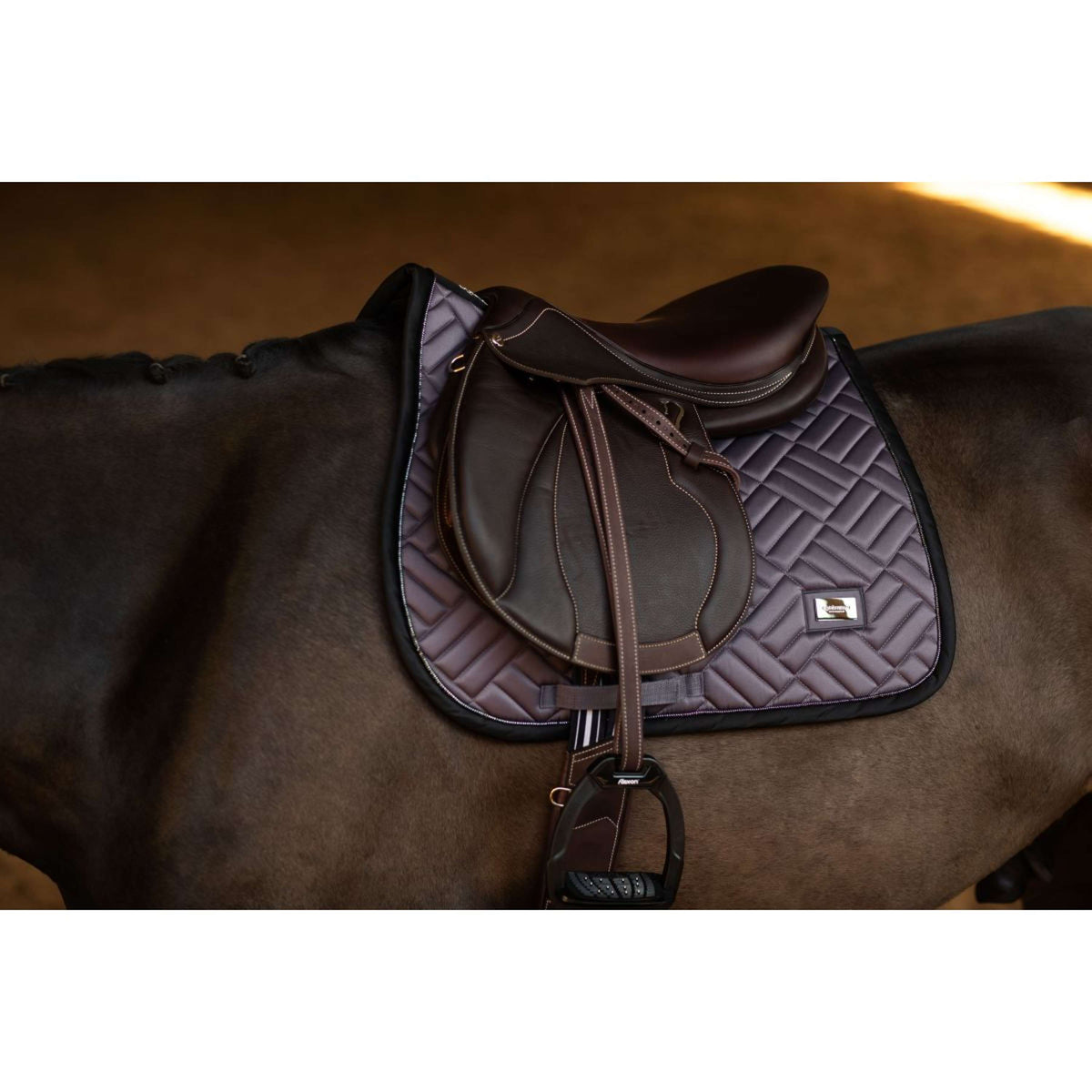 Equestrian Stockholm Zadeldekje Modern Springen Dark Violet