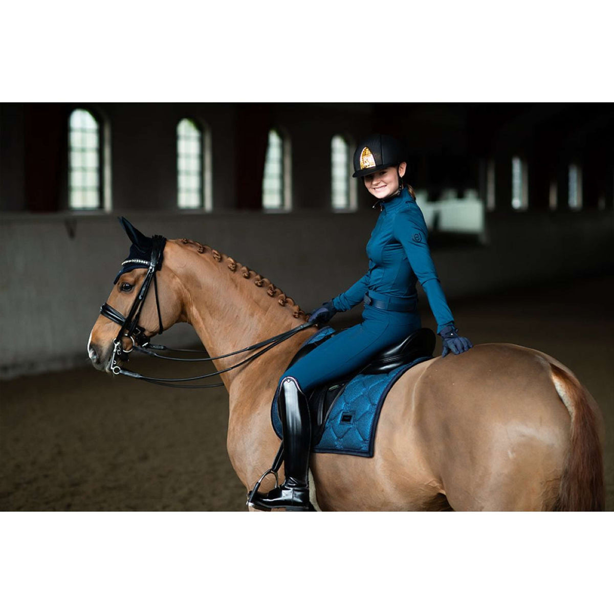 Equestrian Stockholm Zadeldekje Dressuur Blue Meadow Glimmer