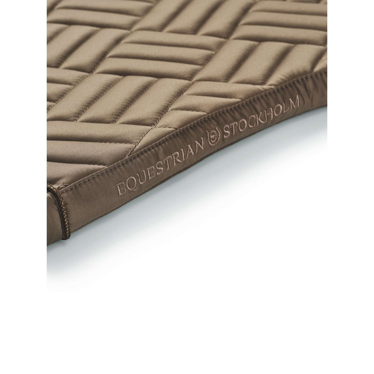 Equestrian Stockholm Zadeldekje Modern Springen Champagne