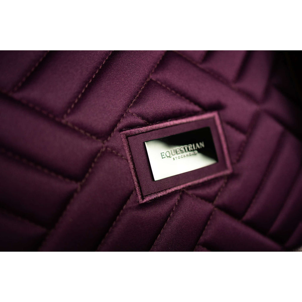 Equestrian Stockholm Zadeldekje Crystal Shine Dressuur Mauve Wine