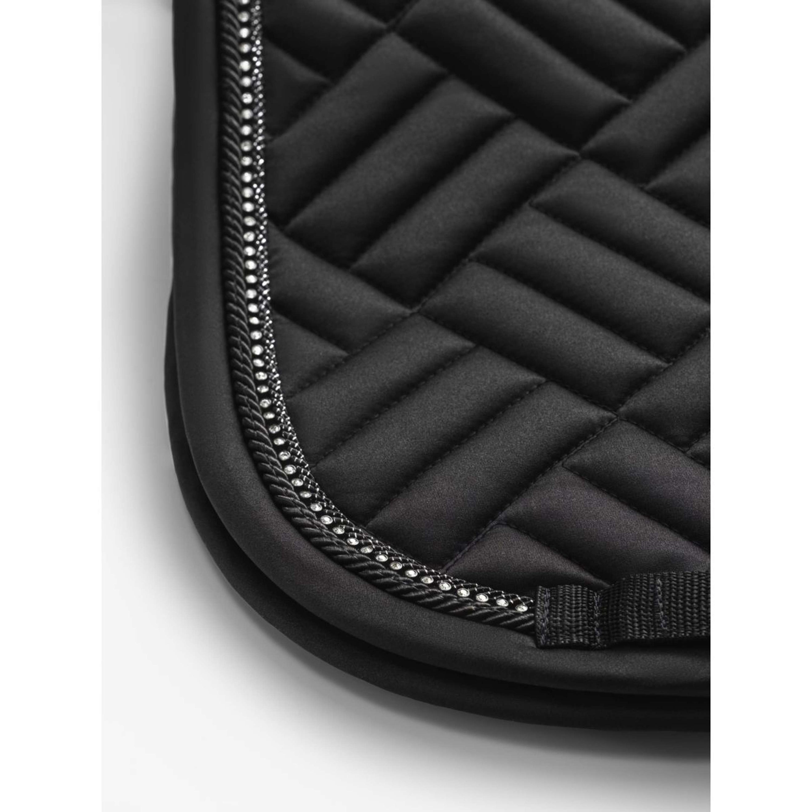 Equestrian Stockholm Zadeldekje Vegan Fur Dressuur Crystal Black Equestrian Stockholm Zadeldekje Vegan Fur Dressuur Crystal Black