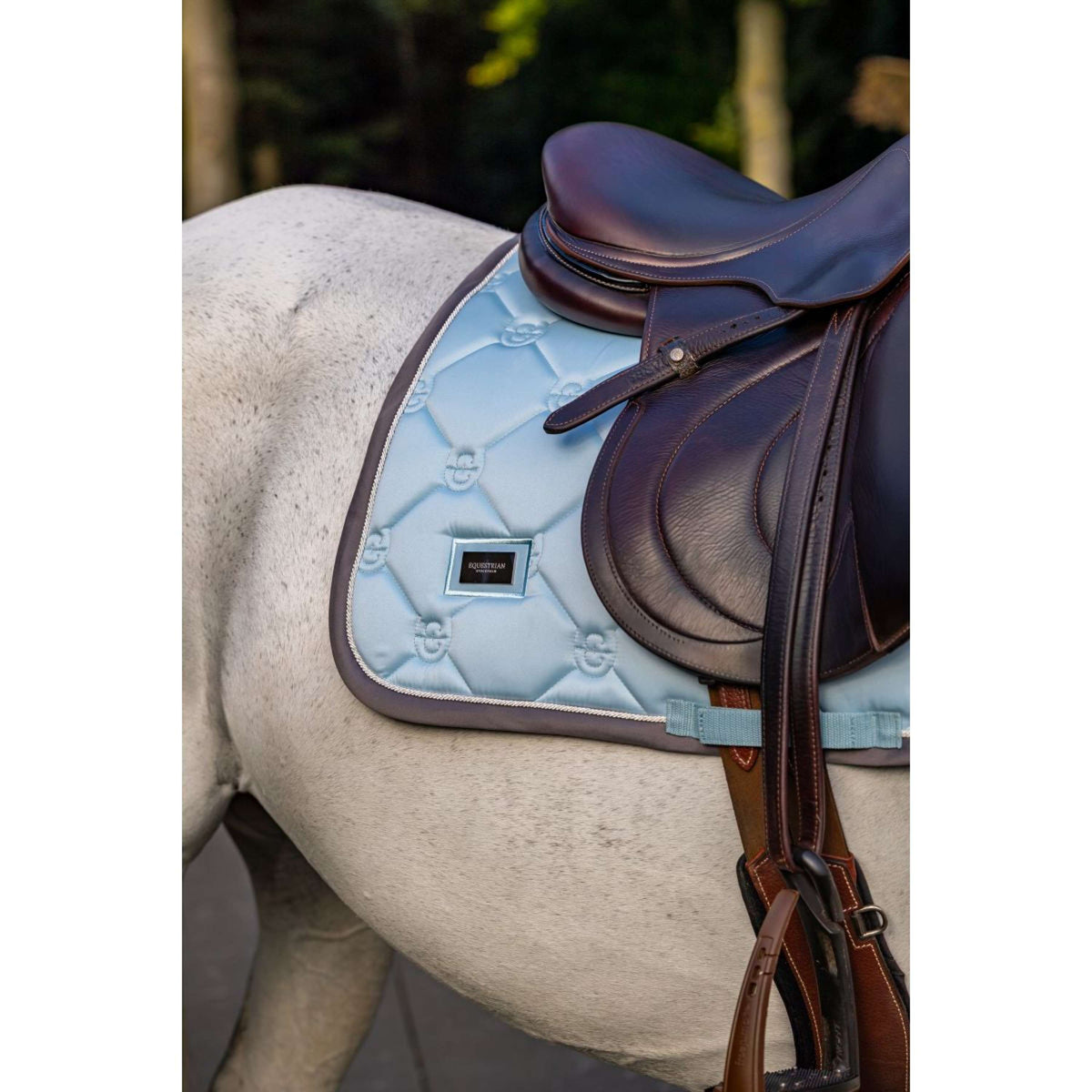 Equestrian Stockholm Zadeldekje Springen Ice Blue