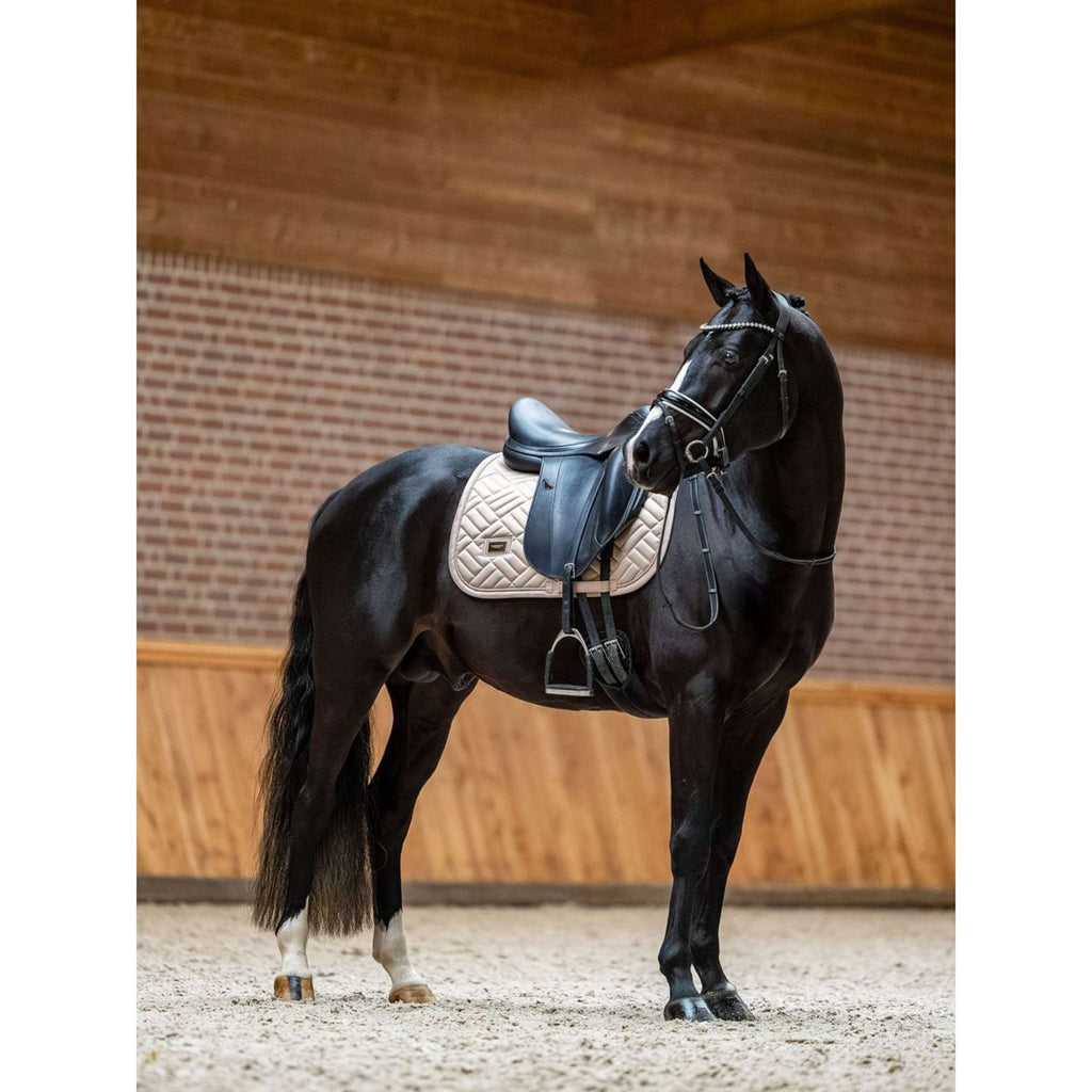 Equestrian Stockholm Zadeldekje Modern Springen Sand