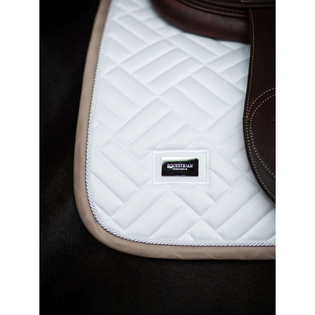Equestrian Stockholm Zadeldekje Modern Springen White Sand