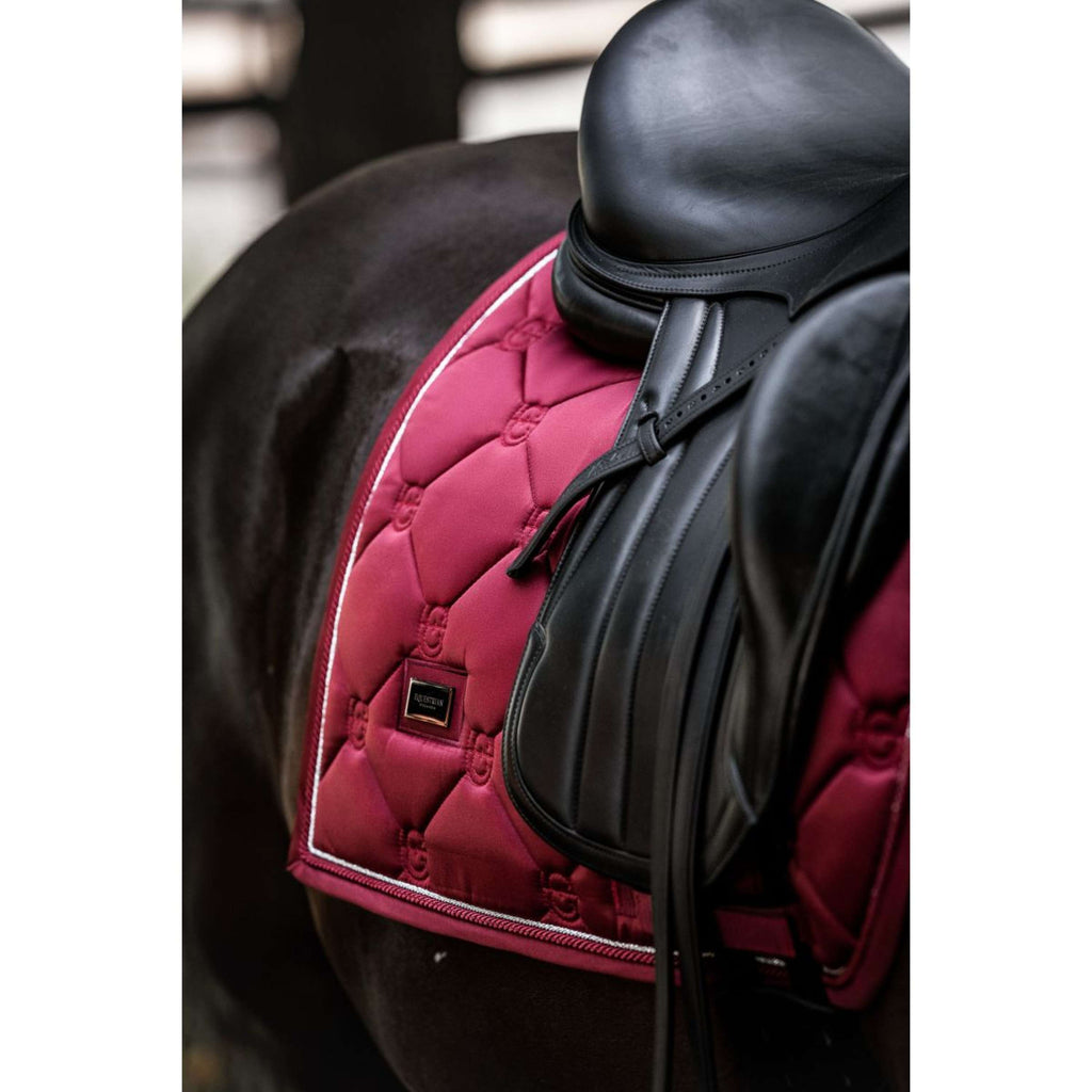 Equestrian Stockholm Zadeldekje Dressuur Bordeaux