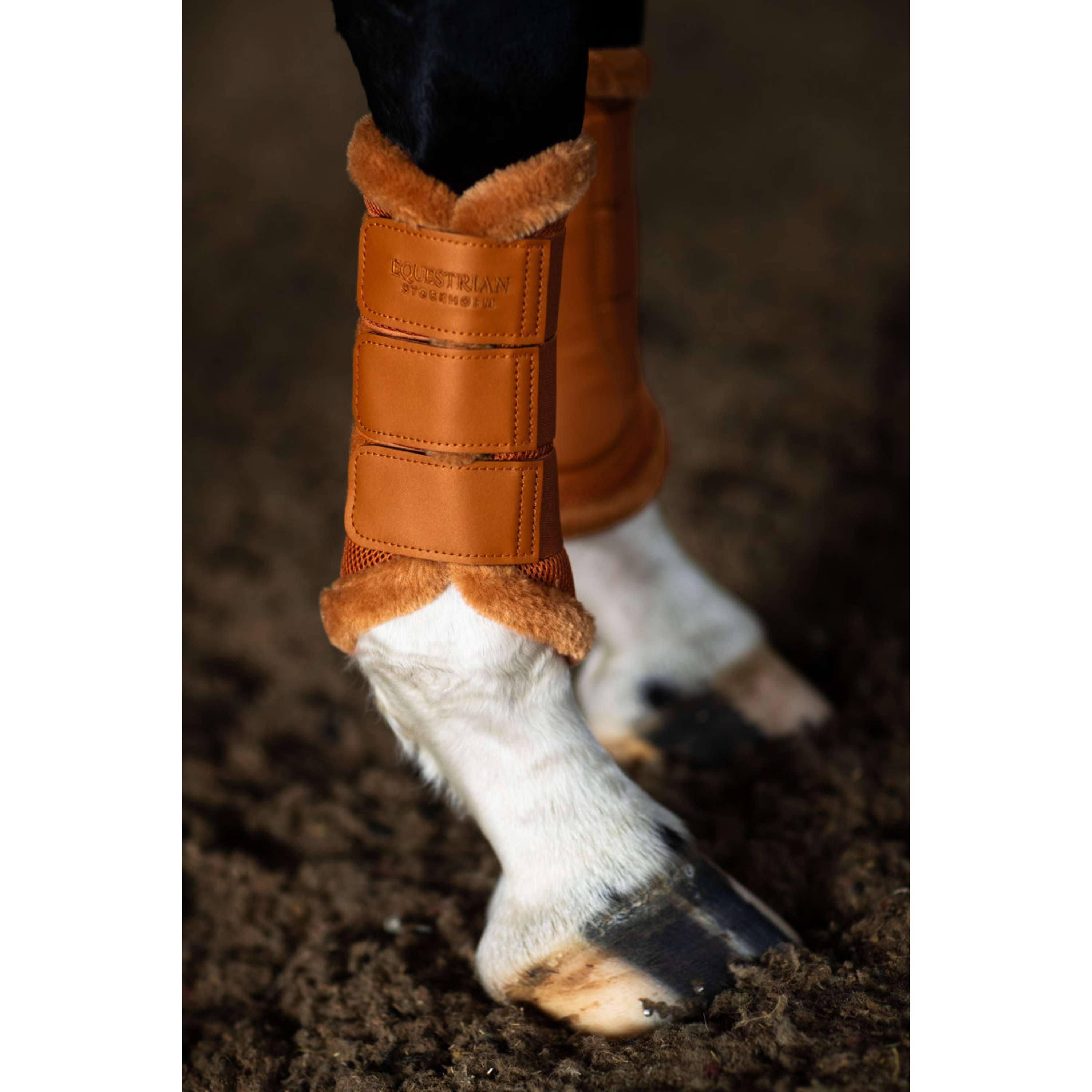 Equestrian Stockholm Beenbeschermers Fur Mesh Chestnut