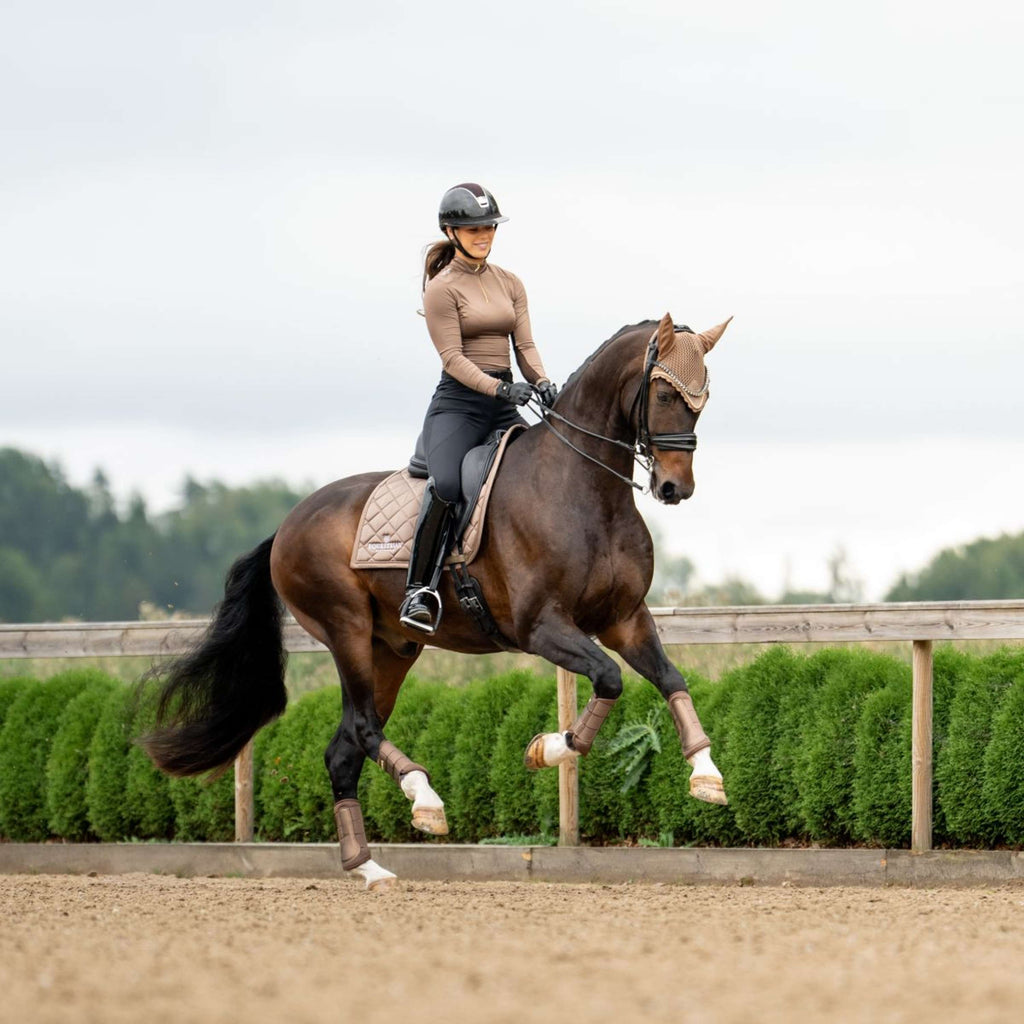 Equestrian Stockholm Zadeldekje Line Dressuur Champagne