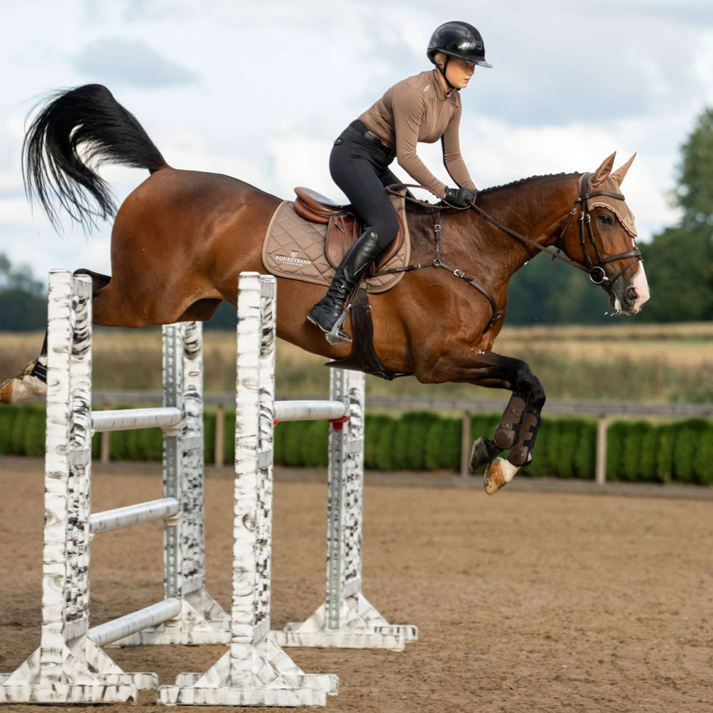 Equestrian Stockholm Zadeldekje Line Springen Champagne