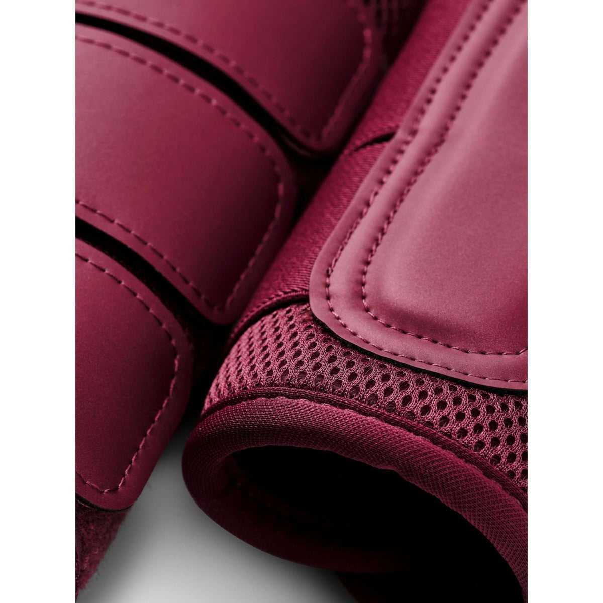 Equestrian Stockholm Beenbeschermers Classic Mesh Bordeaux