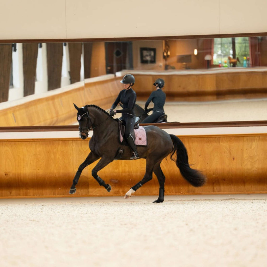 Equestrian Stockholm Zadeldekje Dressuur Pink Glimmer