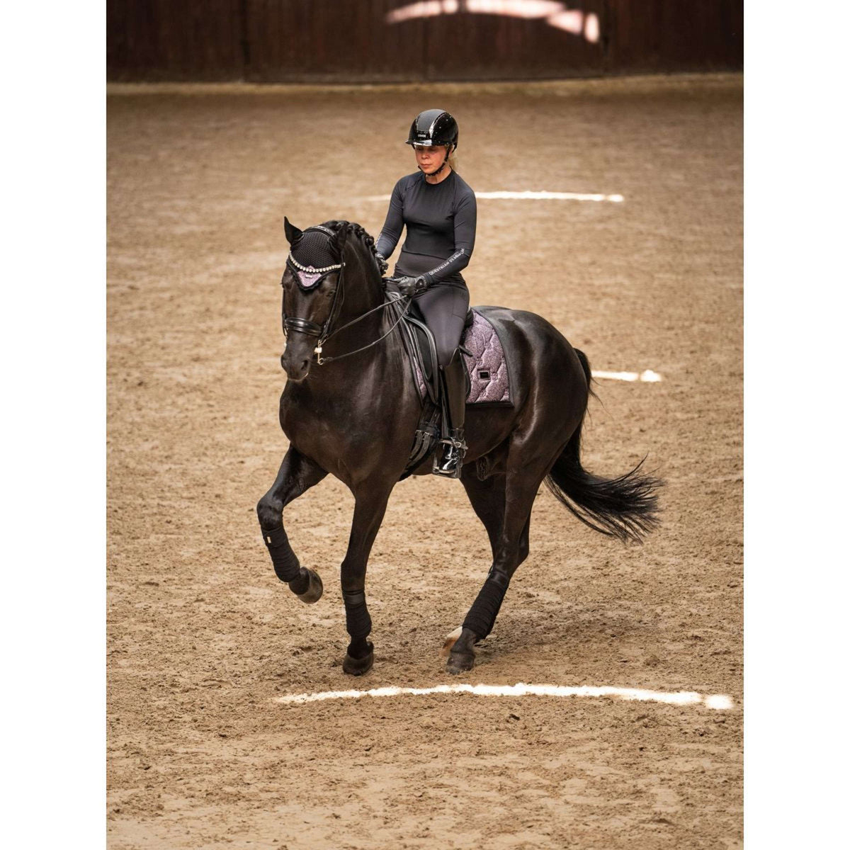 Equestrian Stockholm Zadeldekje Dressuur Purple Glimmer