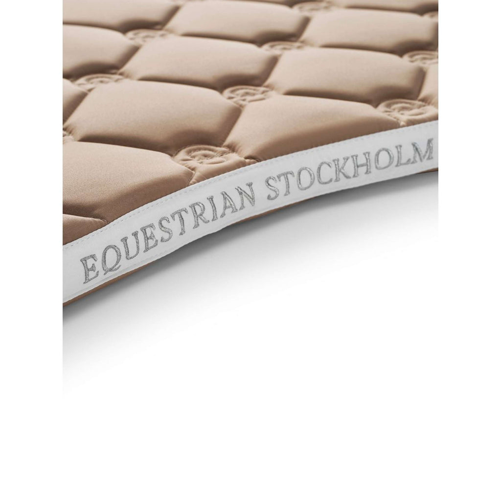 Equestrian Stockholm Zadeldekje Springen Sand