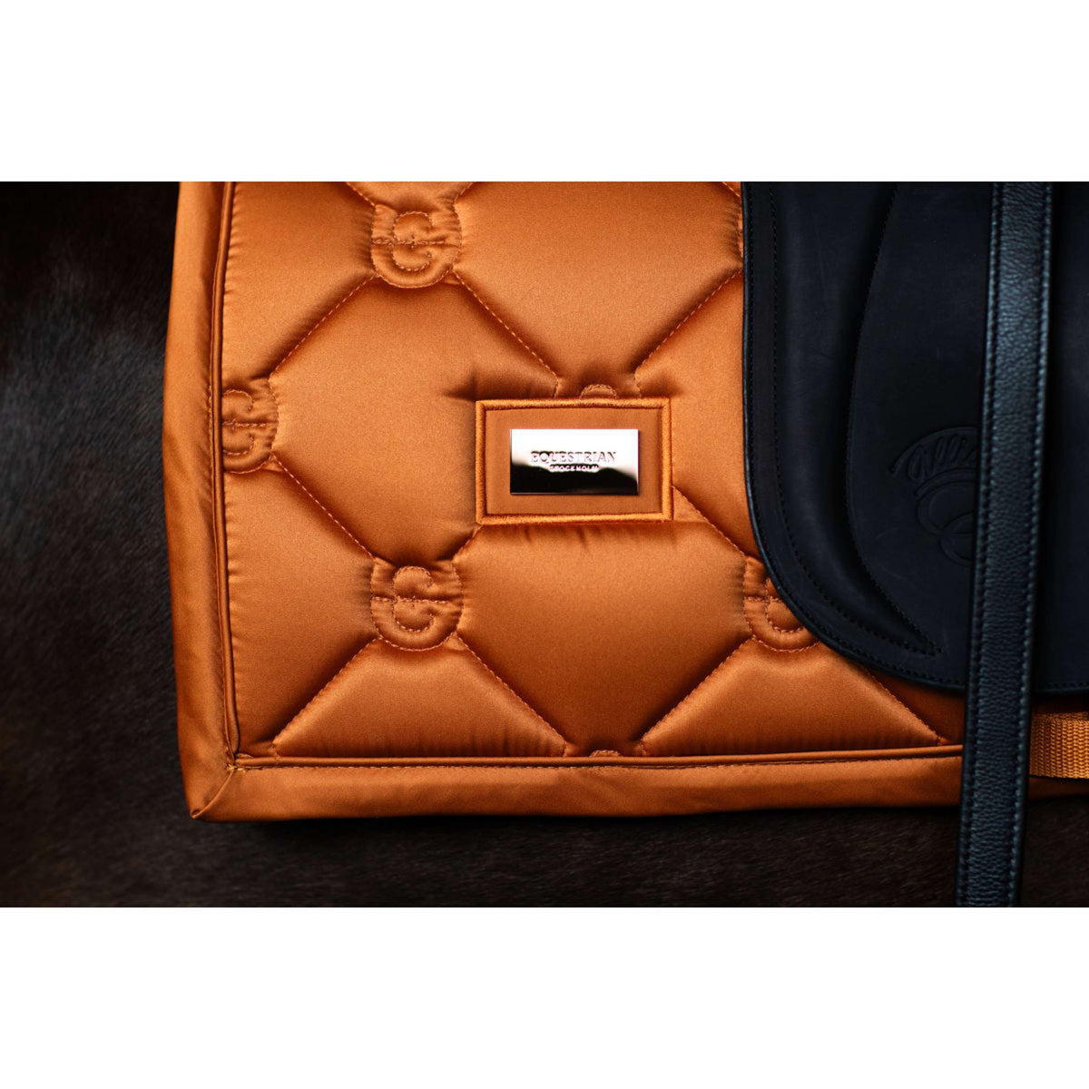 Equestrian Stockholm Zadeldekje Satin Dressuur Chestnut