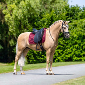 Equestrian Stockholm Zadeldekje Satin Dressuur Merlot