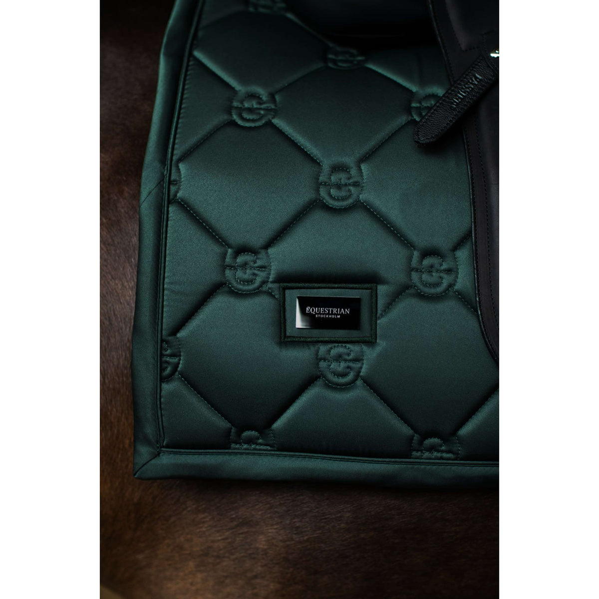 Equestrian Stockholm Zadeldekje Satin Dressuur Sycamore Green