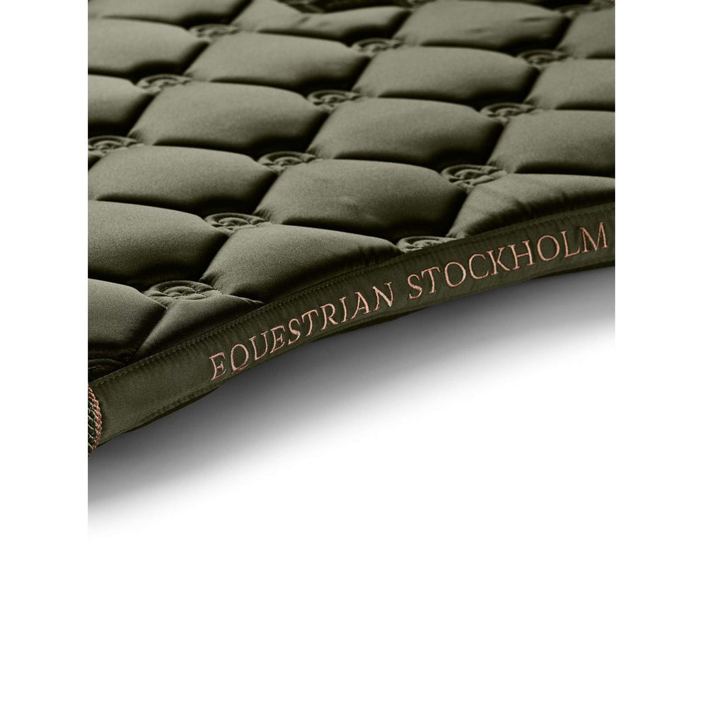 Equestrian Stockholm Zadeldekje Dressuur Striking Valley