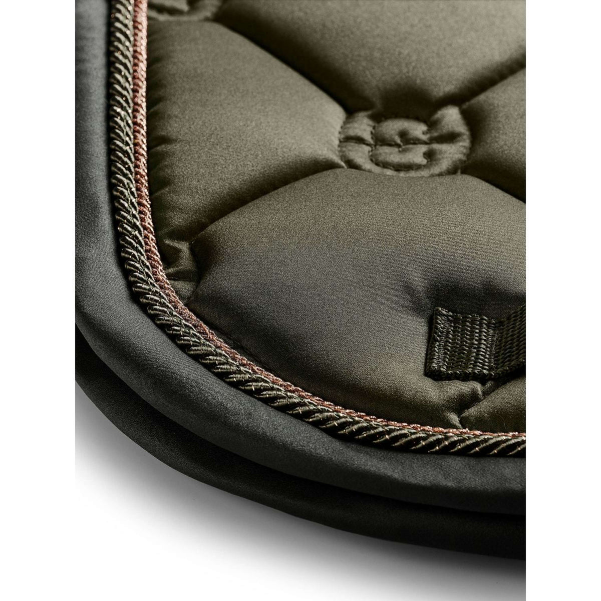 Equestrian Stockholm Zadeldekje Dressuur Striking Valley