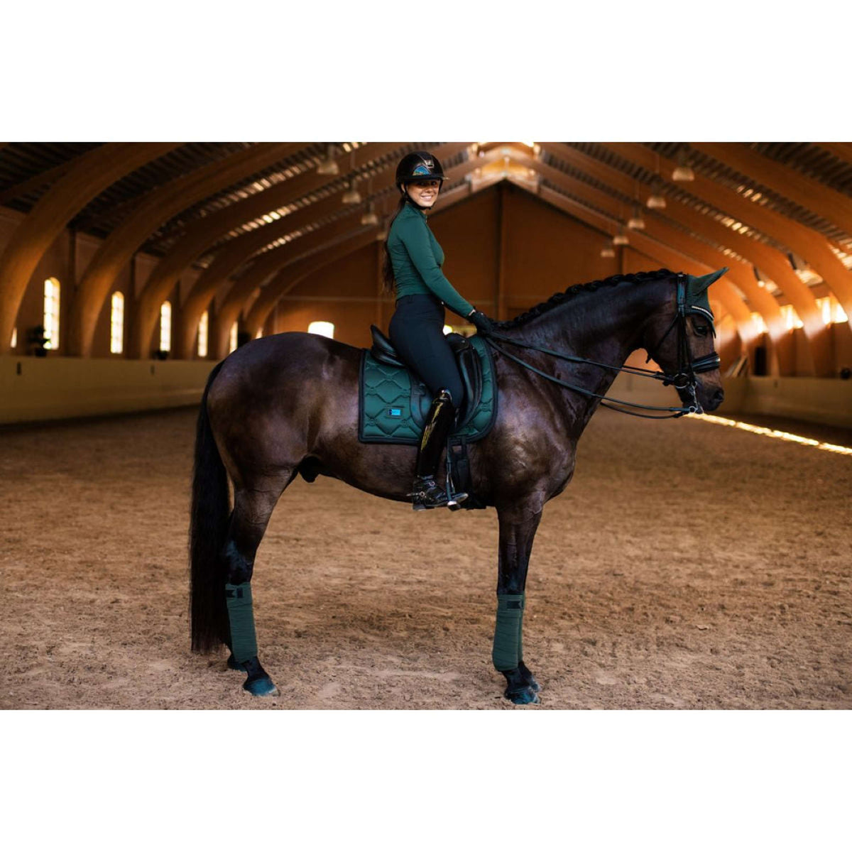 Equestrian Stockholm Zadeldekje Dressuur Sycamore Green