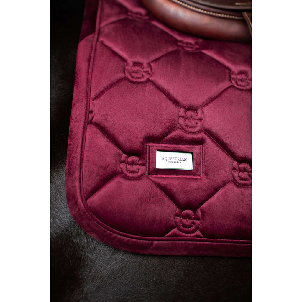 Equestrian Stockholm Zadeldekje Velvet Springen Merlot
