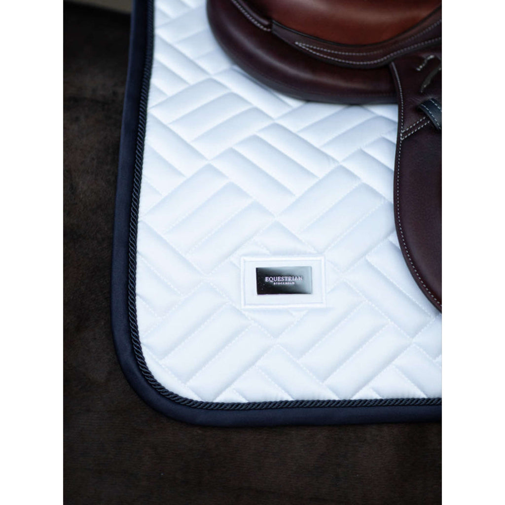 Equestrian Stockholm Zadeldekje Modern Springen Wit/Navy