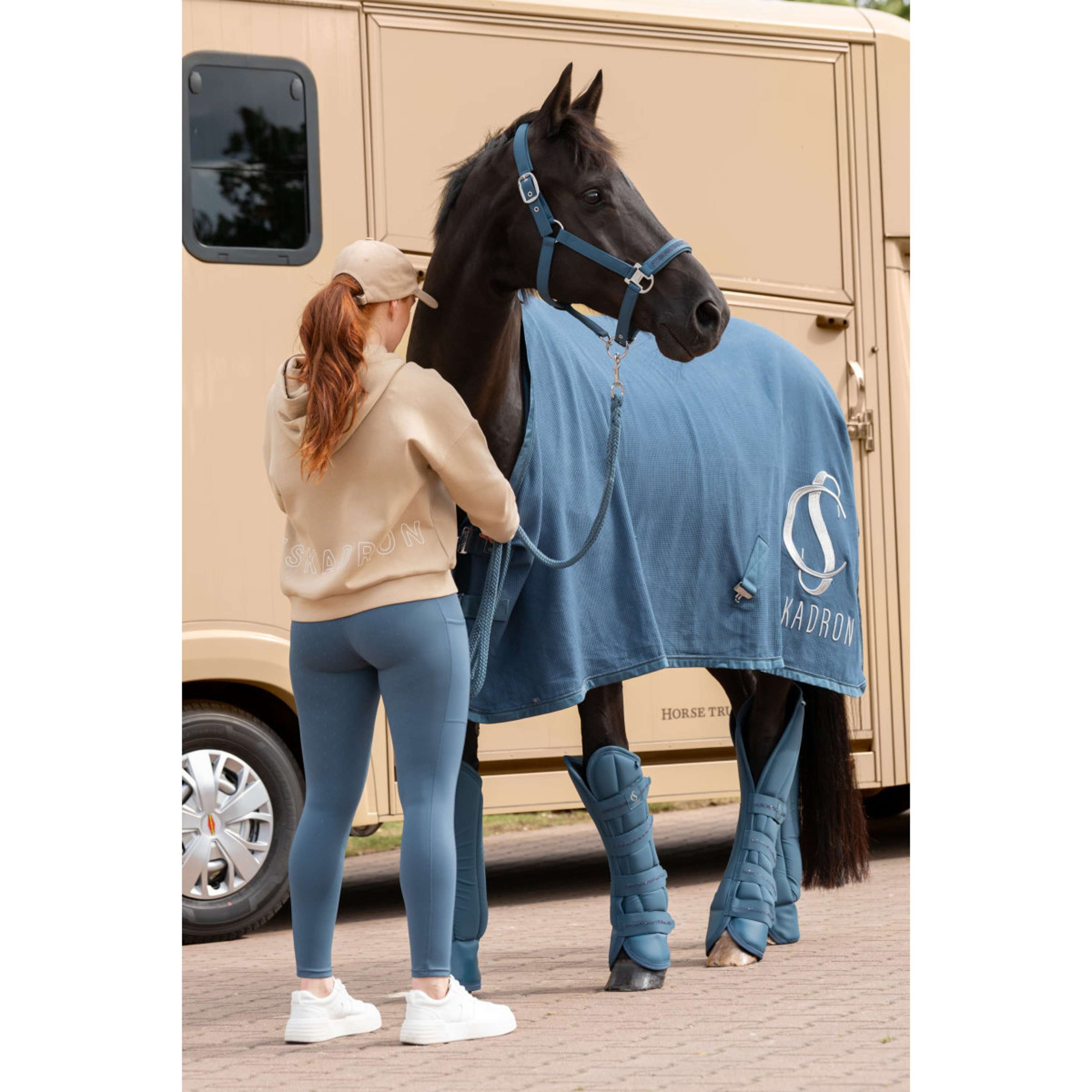 Eskadron Halster Classic Sports Softshell Jewel Ocean Eskadron Halster Classic Sports Softshell Jewel Ocean