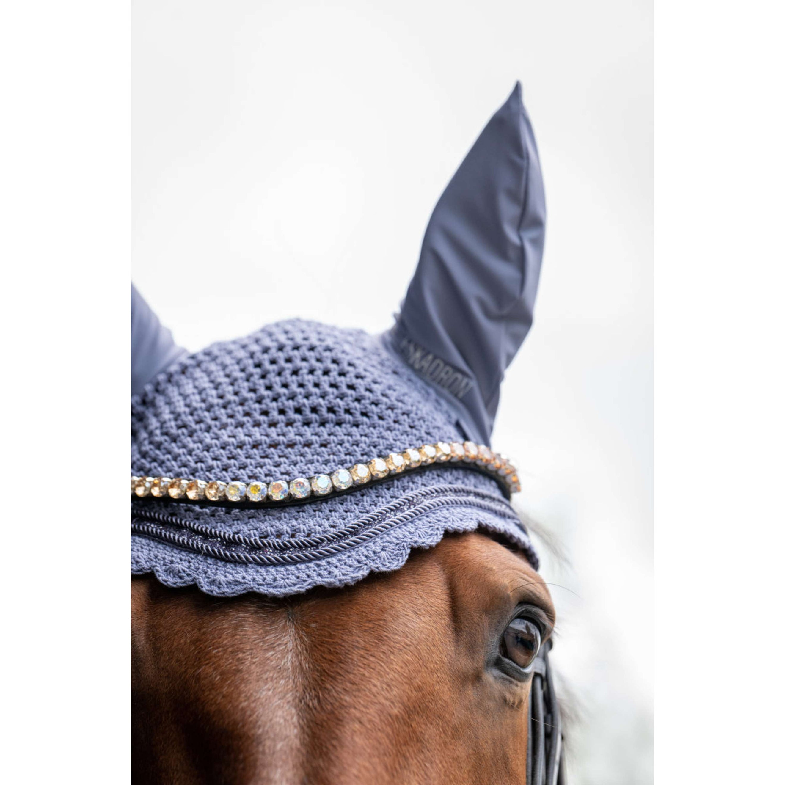 Eskadron Oornetje Classic Sports Jewel Orchid Eskadron Oornetje Classic Sports Jewel Orchid