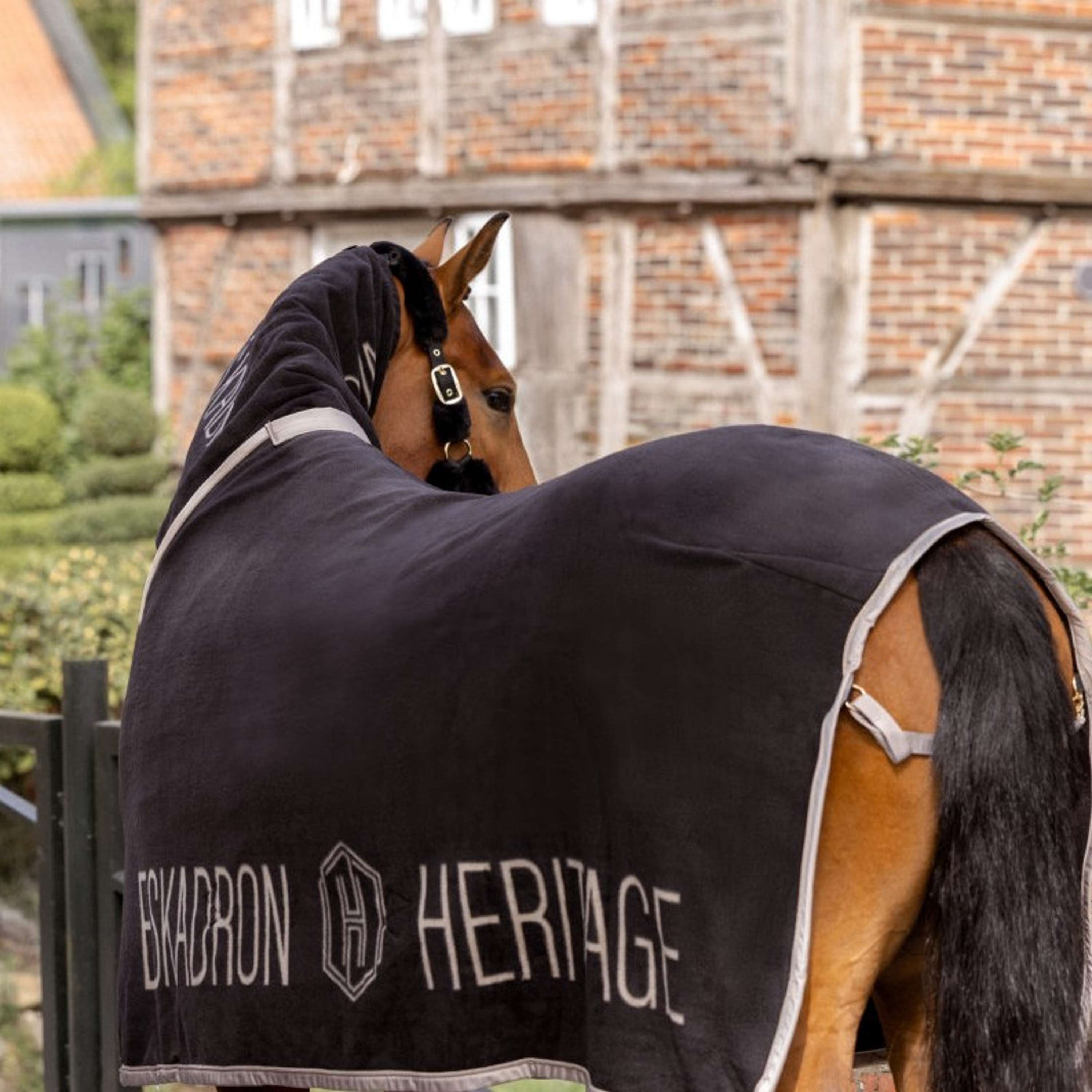 Eskadron Zweetdeken Heritage Fleece Zwart