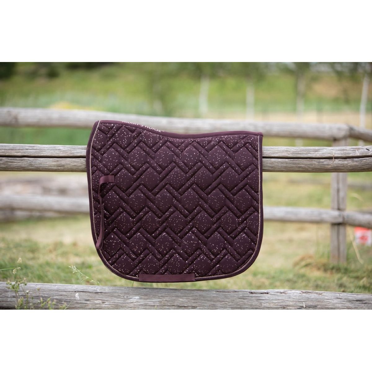 Harry's Horse Zadeldekje EQS Burgundy Dressuur Bordeaux