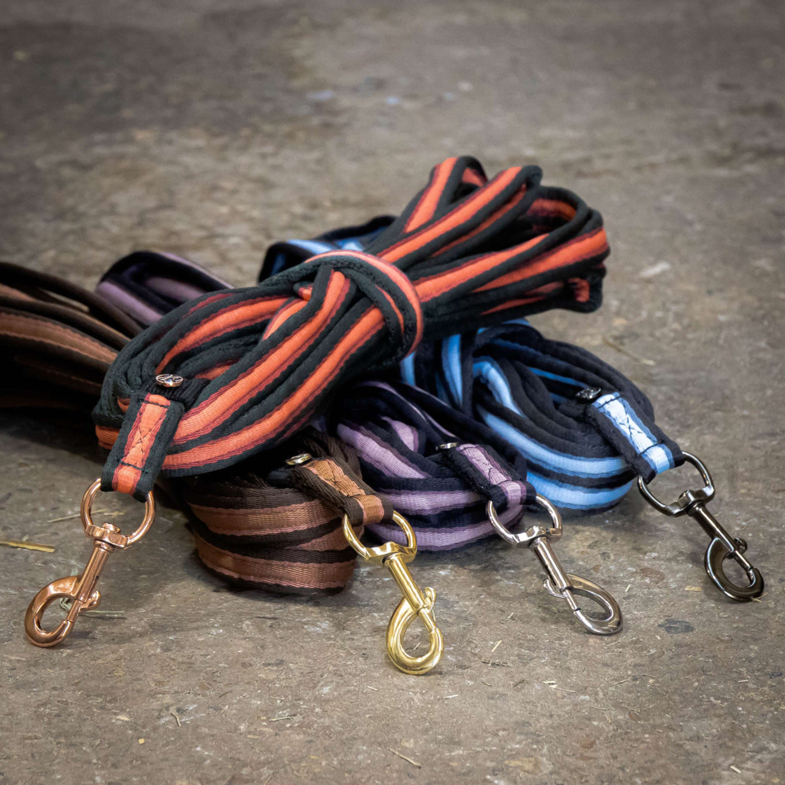 Harry's Horse Longeerlijn Soft Stripe Black-Sand Harry's Horse Longeerlijn Soft Stripe Black-Sand