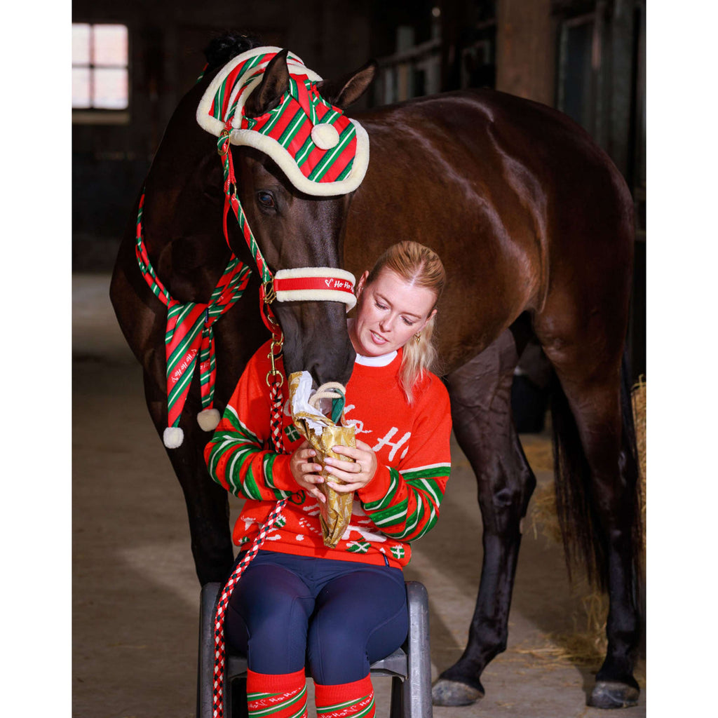 Harry's Horse Halsterset en Muts Christmas '26 Rood