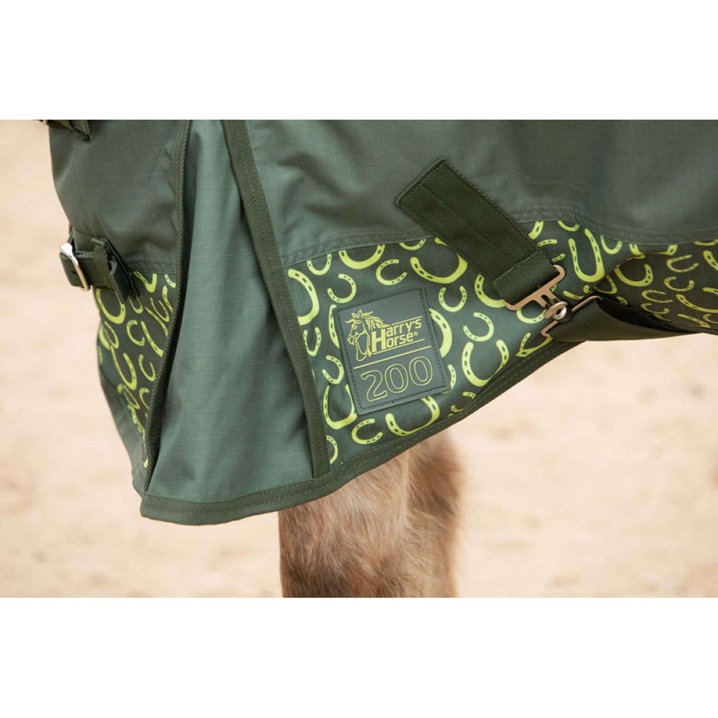 Harry's Horse Regendeken STOUT! Lime 200g Legergroen
