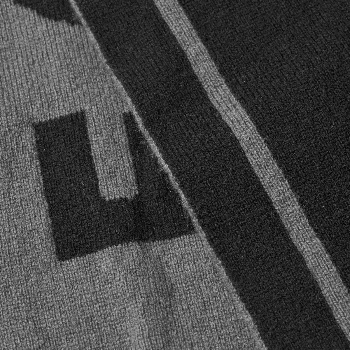 Kingsland X Eques Sjaal Agne Zwart