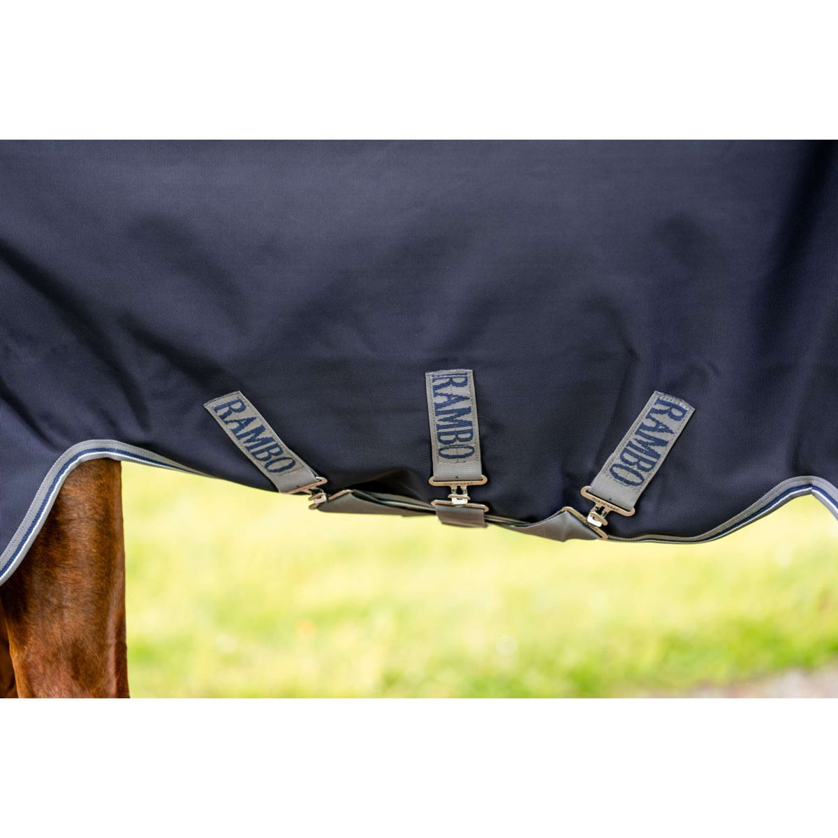 Rambo Turnout Rug 1680D Varilayer 250g Navy/Thunderstorm Grey/Silver