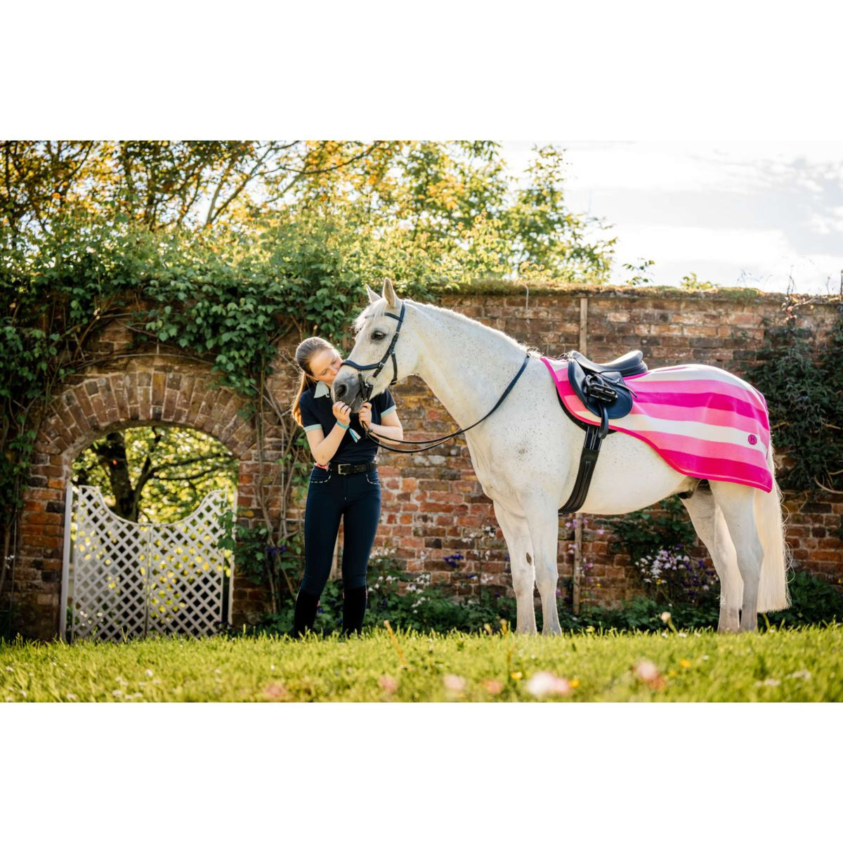Horseware Uitrijdeken Newmarket Witney Pink