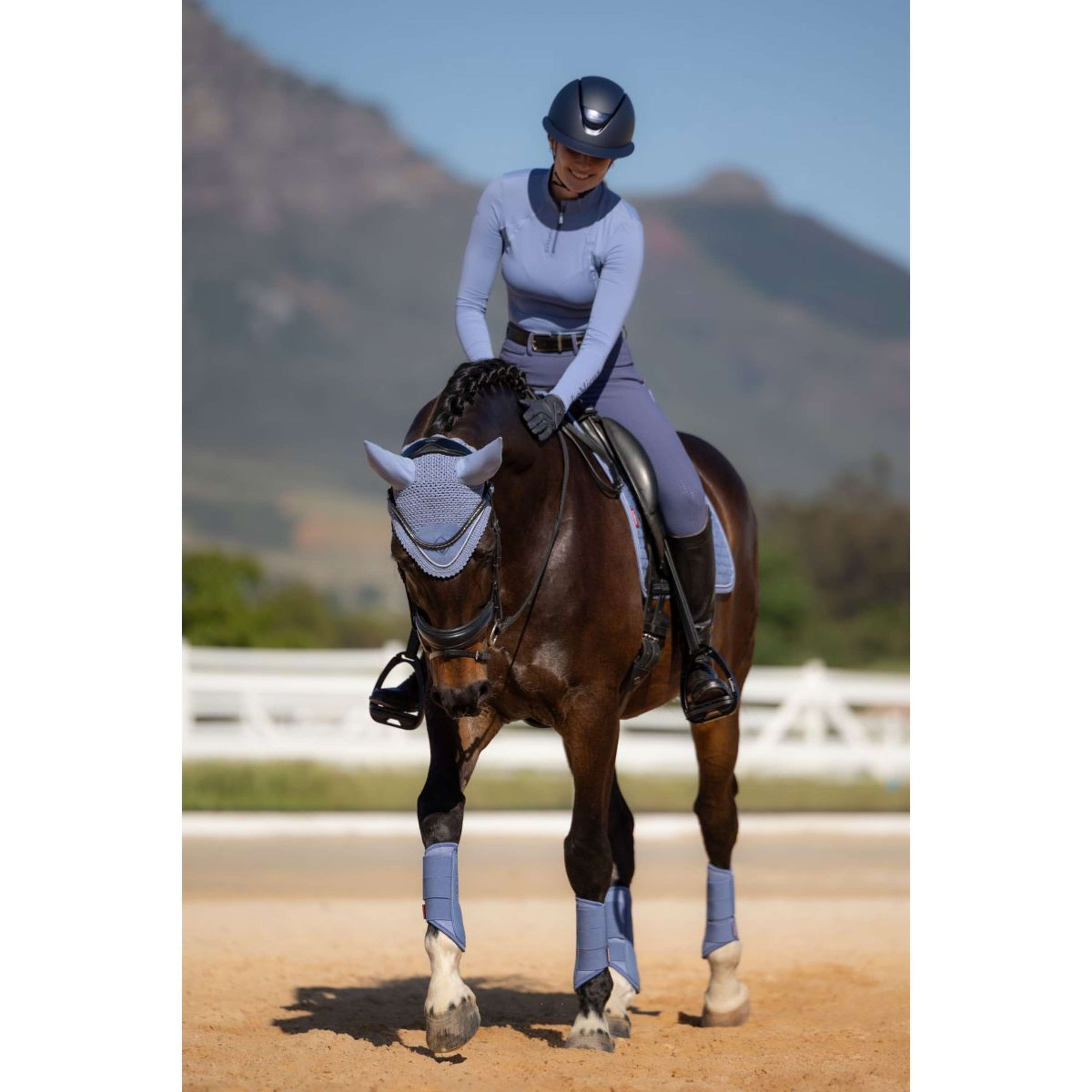 LeMieux Oornetje Classic Powder Blue LeMieux Oornetje Classic Powder Blue