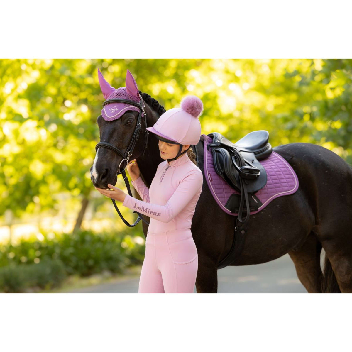 LeMieux Zadeldekje Suede Square Veelzijdigheid Mallow