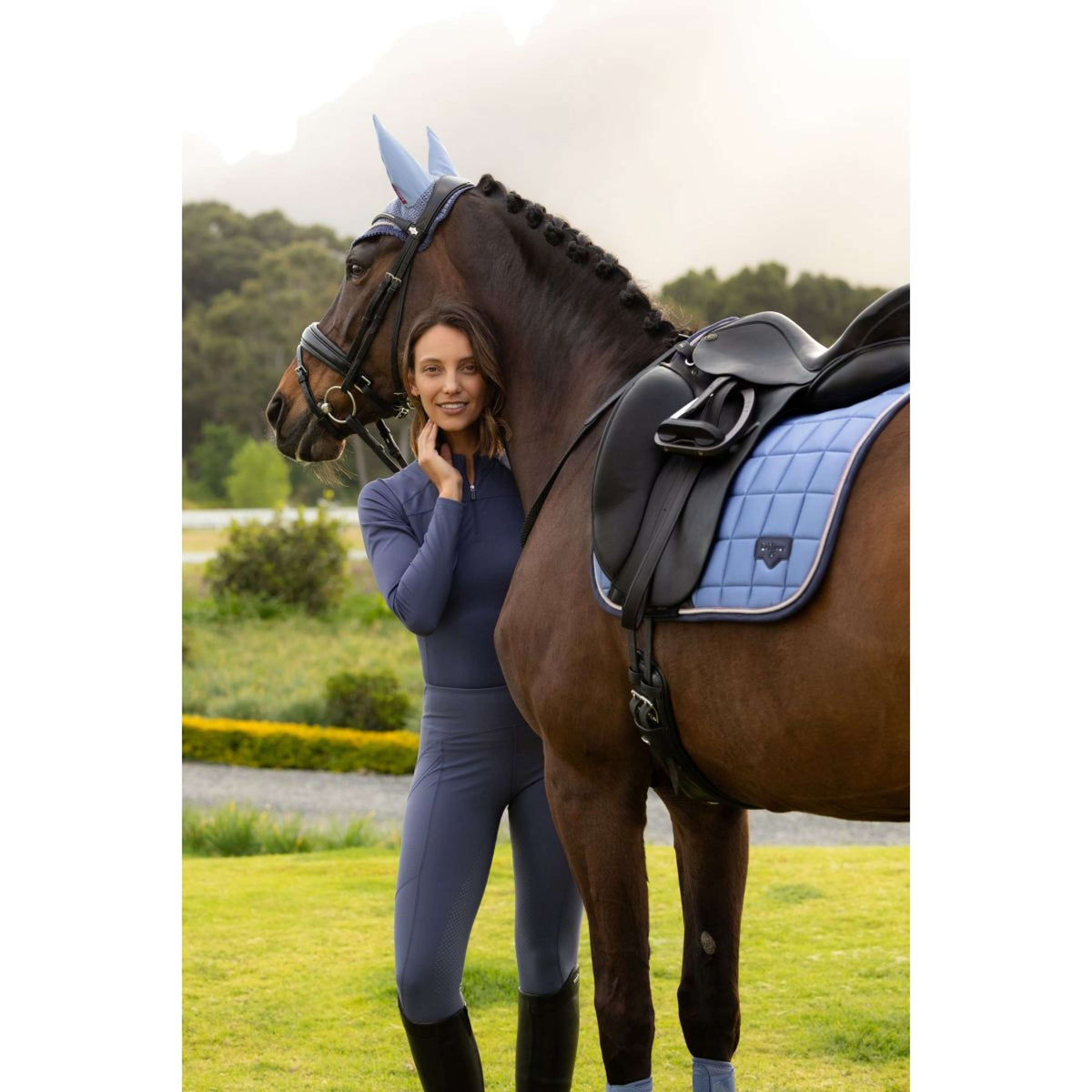 LeMieux Zadeldekje Loire Classic Square Dressuur Powder Blue