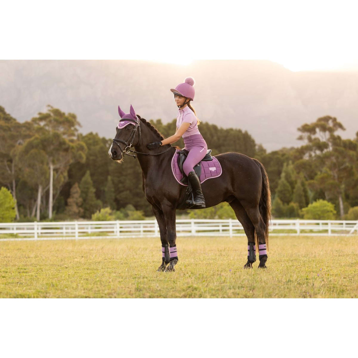 LeMieux Zadeldekje Loire Classic Square Veelzijdigheid Mallow