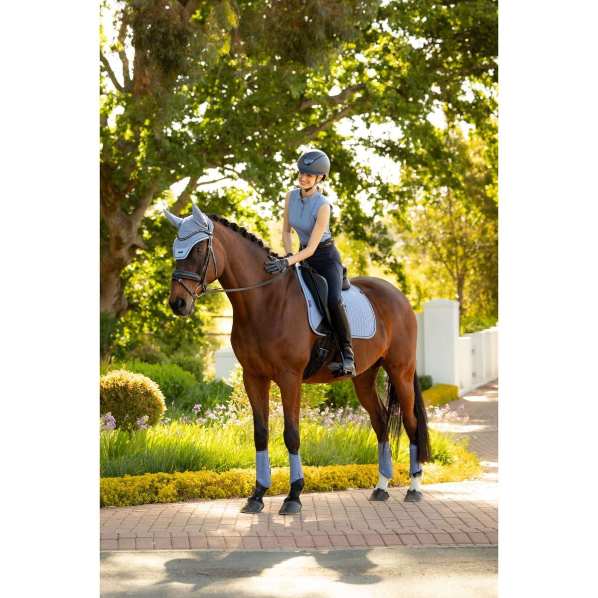 LeMieux Zadeldekje Essence Square Dressuur Powder Blue