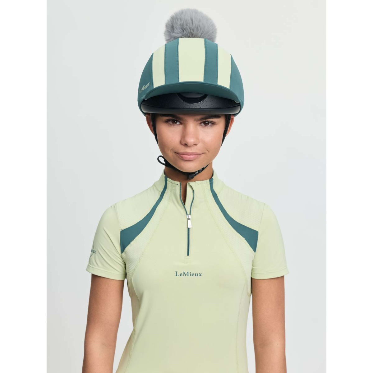 LeMieux Capcover Tempo Pom Jungle