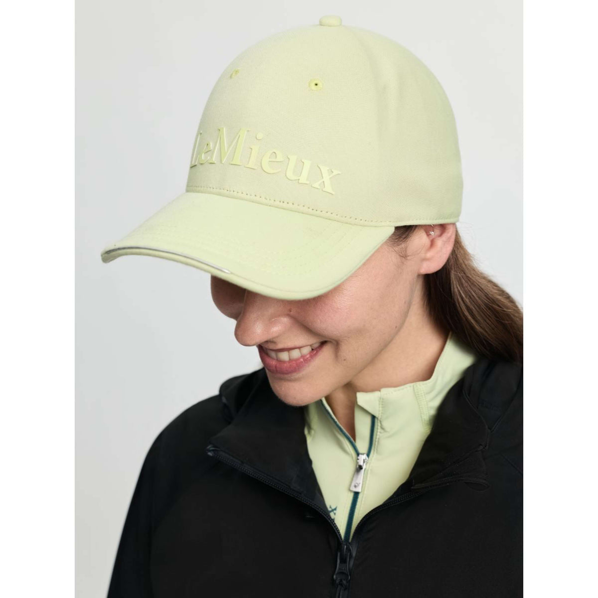 LeMieux Pet Lara Macaron