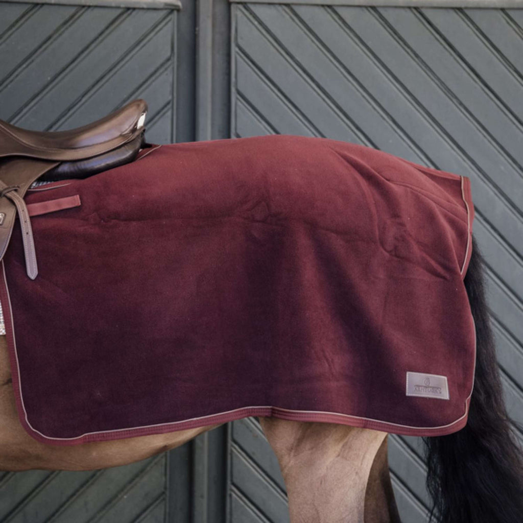 Kentucky Uitrijdeken Vierkant Heavy Fleece Bordeaux