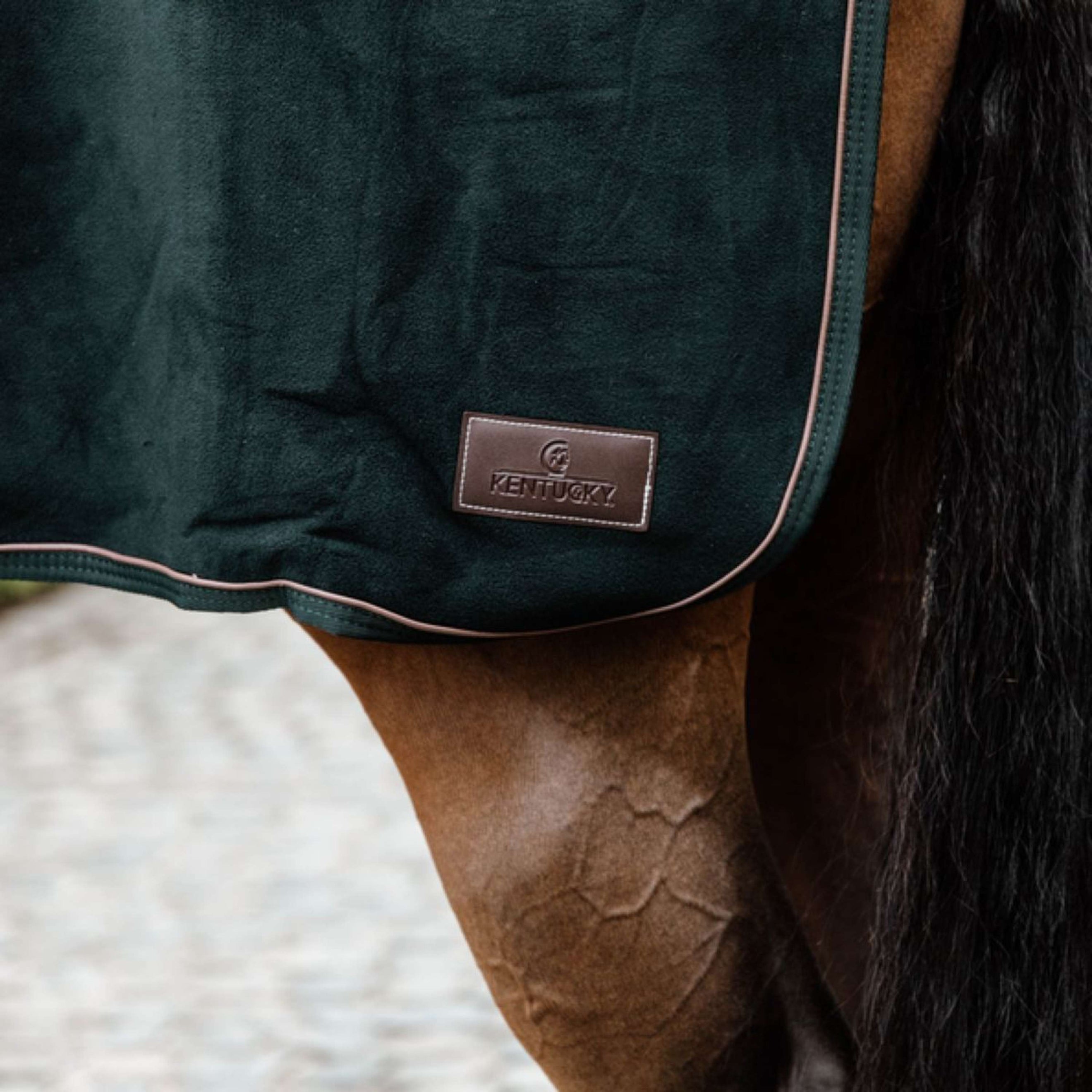 Kentucky Uitrijdeken Vierkant Heavy Fleece Groen Kentucky Uitrijdeken Vierkant Heavy Fleece Groen