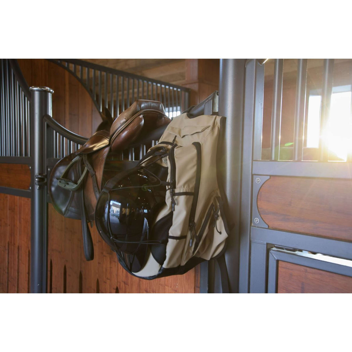 Grooming Deluxe by Kentucky Grooming Backpack Beige