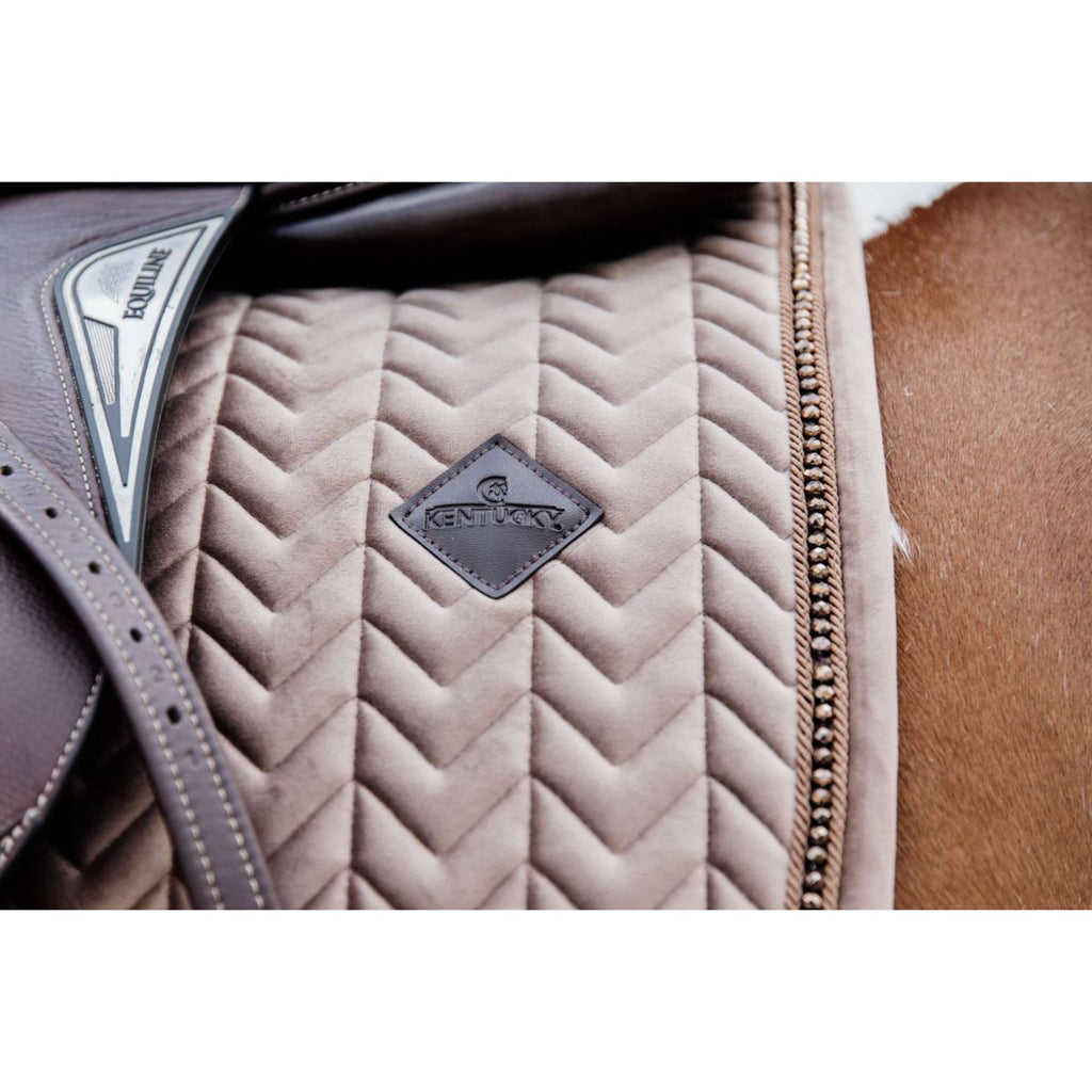 Kentucky Zadeldekje Velvet Pearls Springen Beige