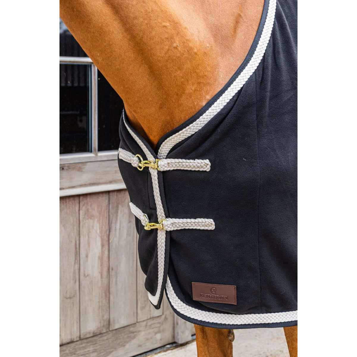 Kentucky Fleecedeken Plaited Zwart