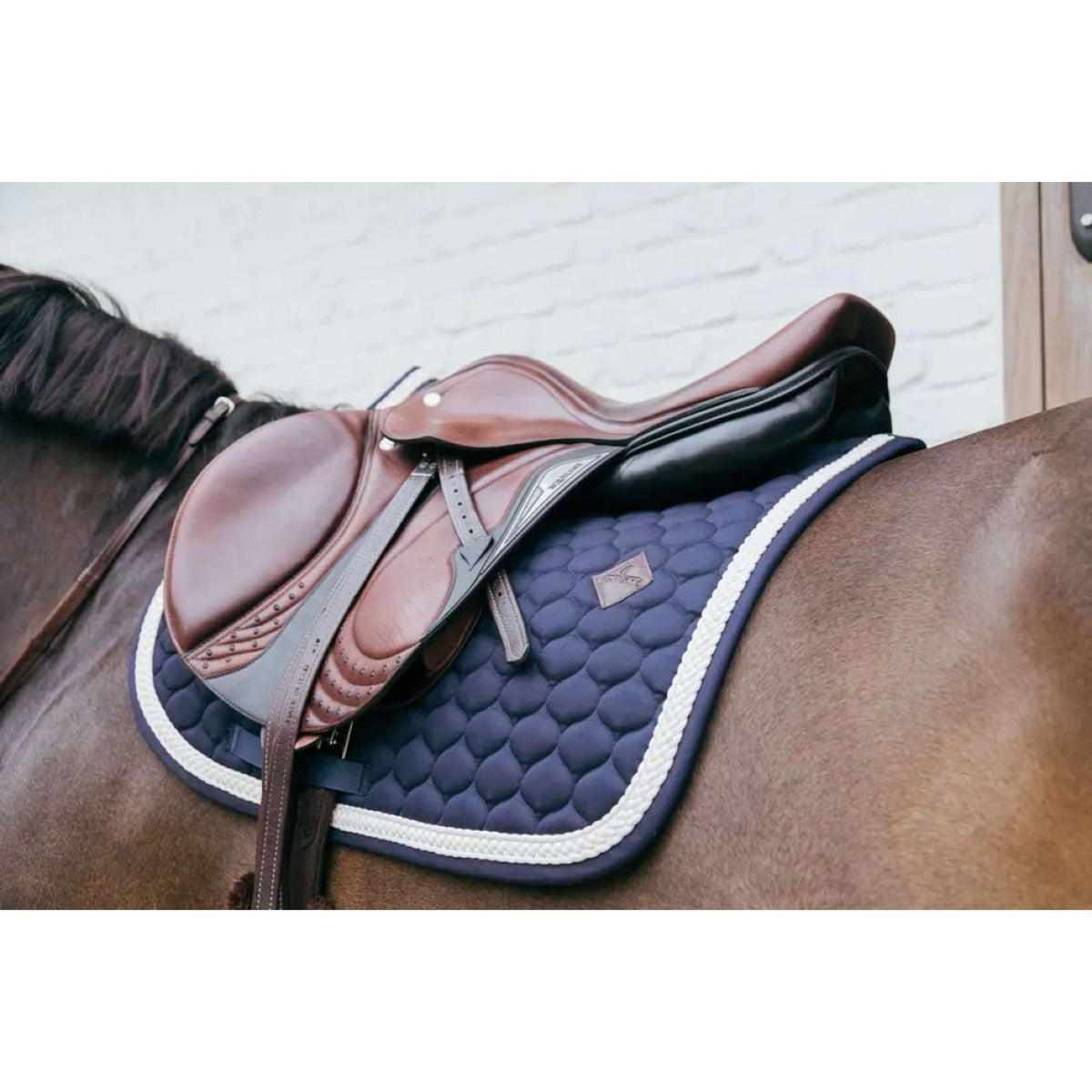 Kentucky Zadeldekje Plaited Springen Navy