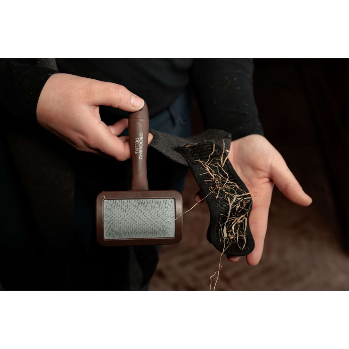 Grooming Deluxe by Kentucky Velcro Cleaning Brush Bruin