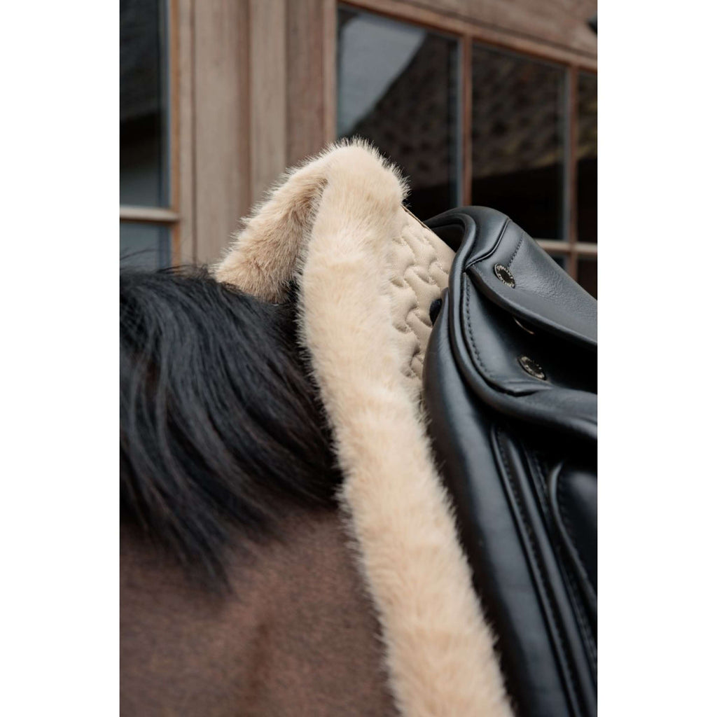 Kentucky Zadeldekje Fake Fur Onion Quilt Dressuur Beige